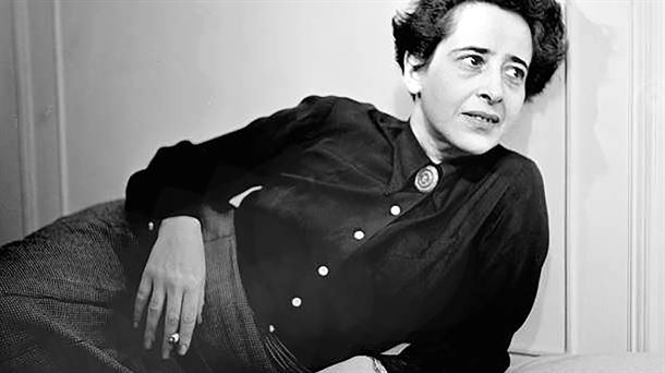 RADIO VITORIA. DEJATE LLEVAR. CLASE MAGISTRAL. FILOSOFIA.HANNAH ARENDT. BANALIDAD DEL MAL.