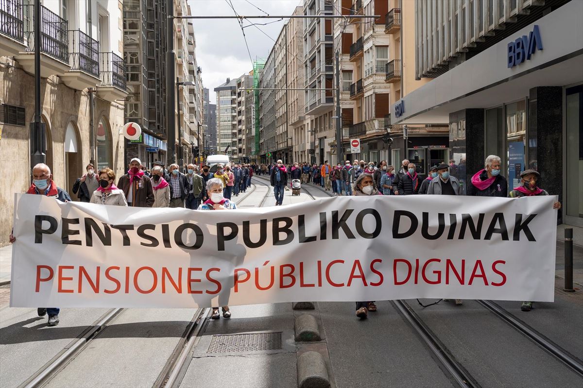 Manifestación del movimiento de pensionistas en Vitoria-Gasteiz.