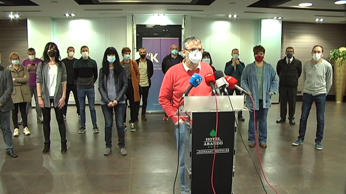 Miembros de Euskalgintzaren Kontseilua, esta mañana en Bilbao. 
