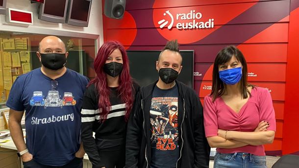 Iñigo Lejarza, Agar Martínez de la Hidalga, Gorka Aguirre y Miriam Duque, en Radio Euskadi