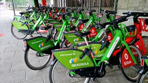 Puntos de inflexión social para salvar el planeta y Atlas de aves nidificantes en Donostia