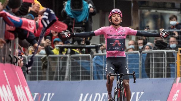 Egan Bernal, durante el Giro de Italia 2021.