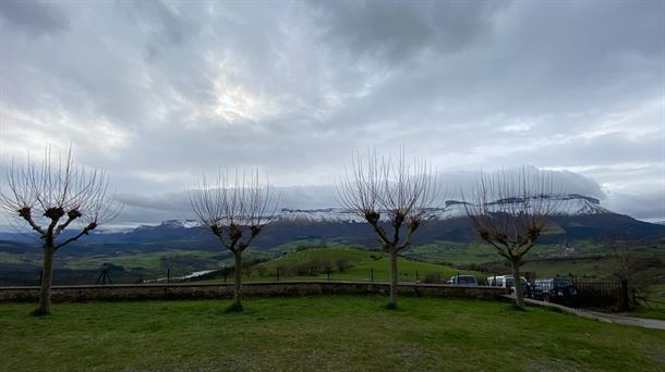 Hace un siglo desde que se dejaran de usar los neveros de Sierra Salvada