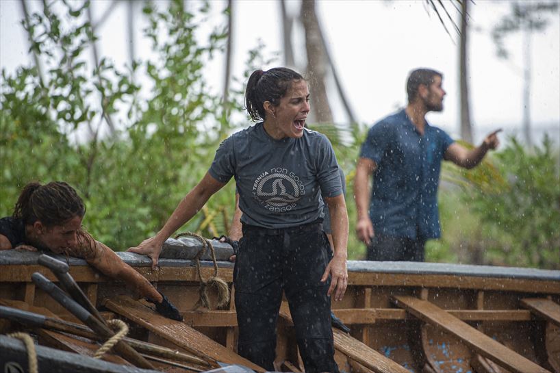 Joana aginduak ematen