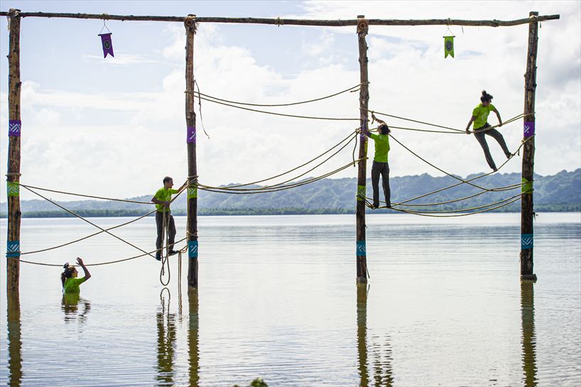 Zerurantz begirako eskaileren dueluaren plano orokorra