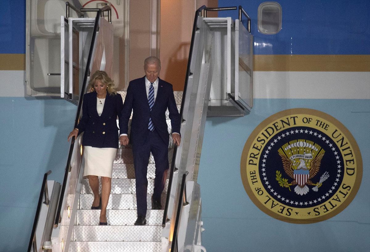 Joe y Jill Biden llegan al Reino Unido
