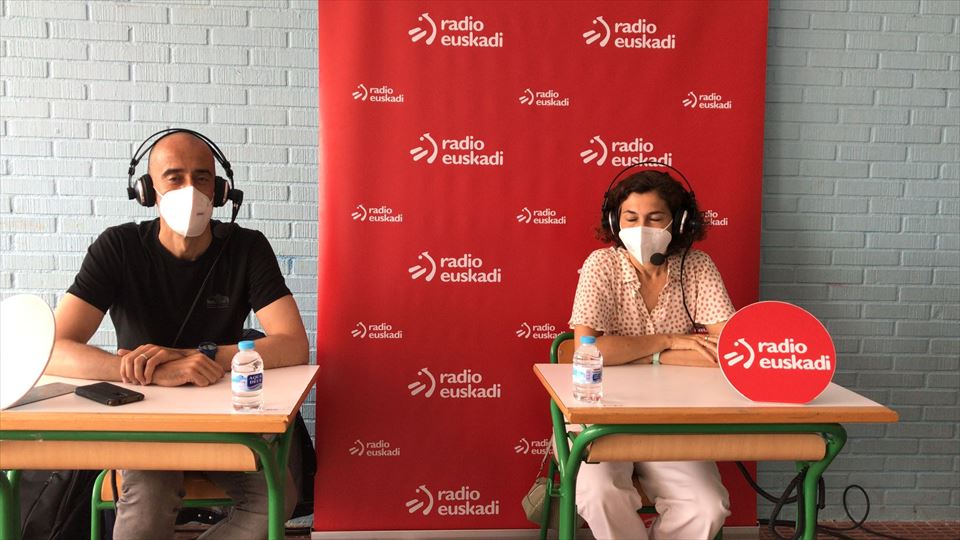 Ekain Larrinaga y Sandra Arduengo