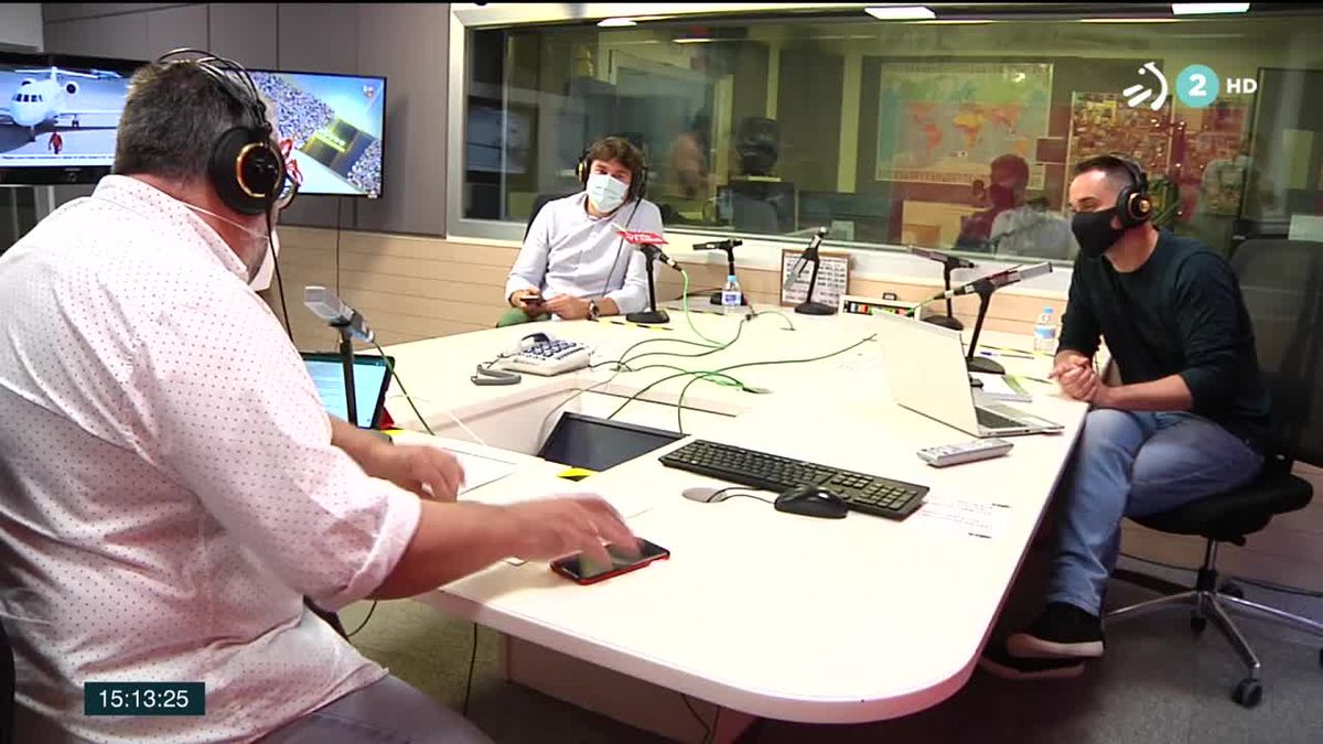 Iker Casanova y Eneko Andueza, en Radio Euskadi