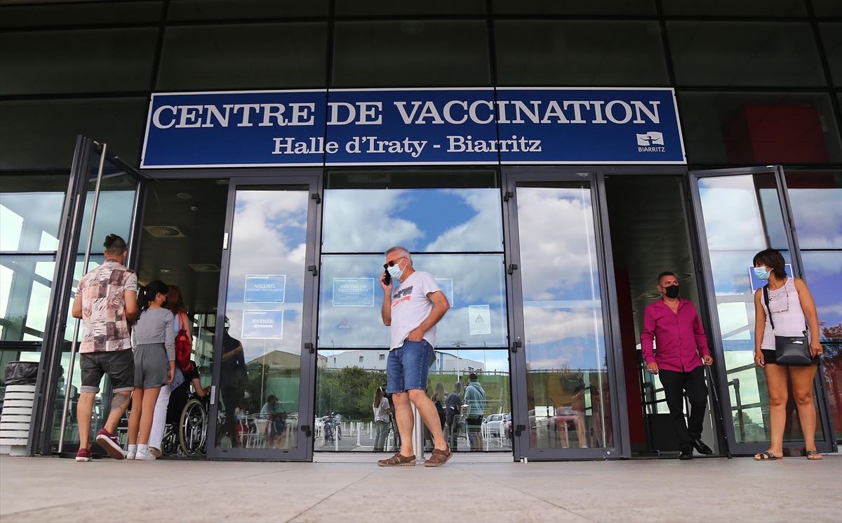 El centro de vacunación de Biarritz.