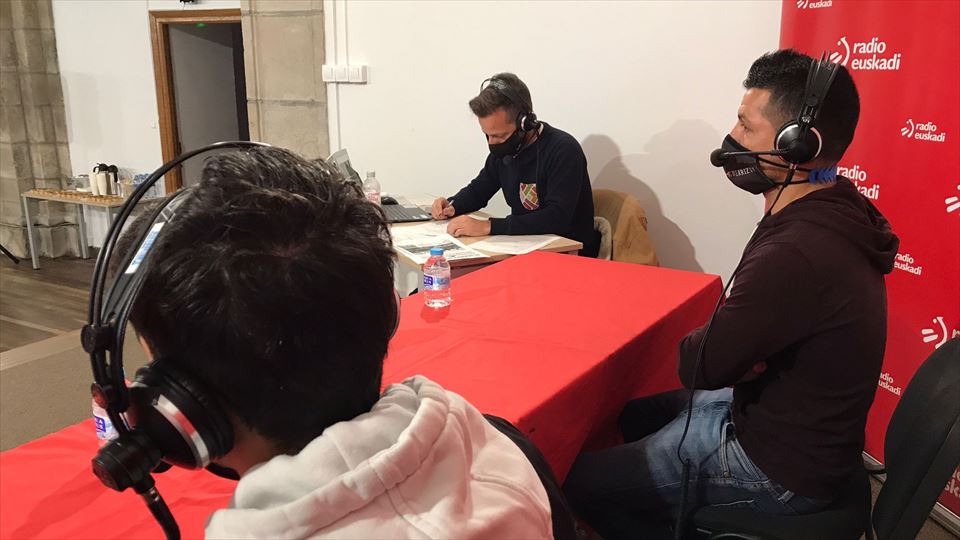 Aimar, Roberto García, director del centro Berriztu, y Xabier García Ramsden