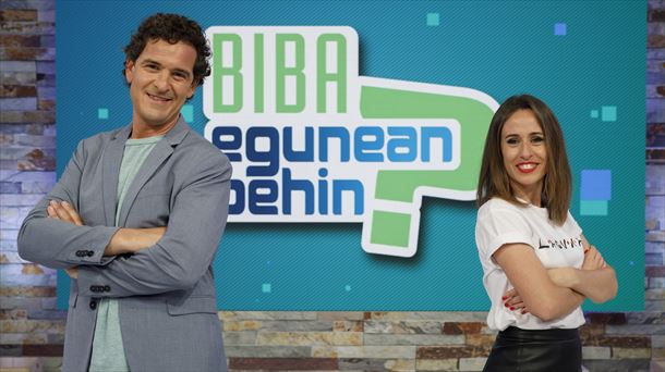 Xabier Sukia y Maddalen Arzallus presentaron el especial "Biba Egunean Behin" en junio