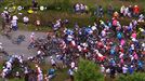 Una espectadora provoca una gran caída en la etapa 1 del Tour de Francia