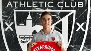 Athleticek Alex Petxarroman fitxatu du, 2024 arte