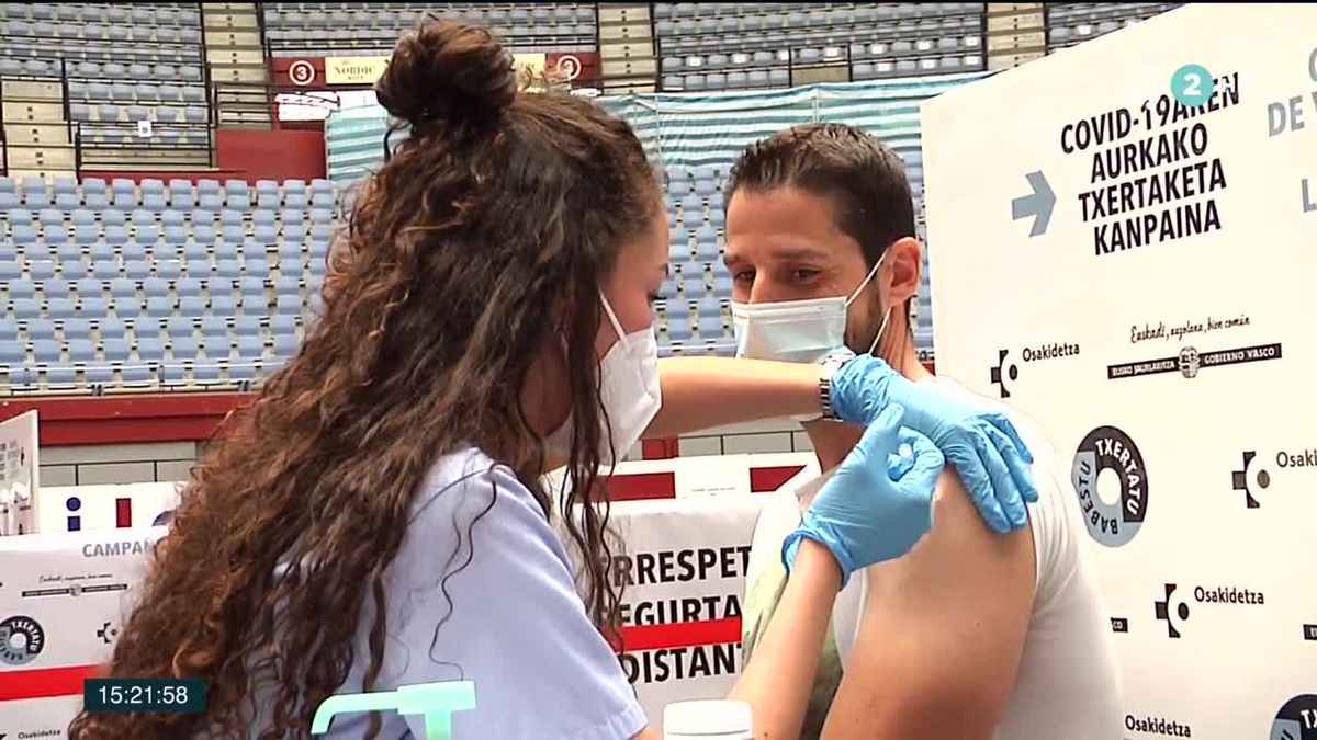 Casi el 50% de la población de Euskadi está inmunizada contra la covid-19. Foto de archivo: EFE