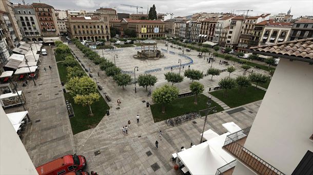 La plaza del Castillo de Pamplona. Foto de archivo: EFE