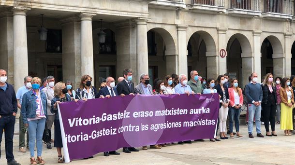 Vitoria-Gasteiz condena el asesinato machista ocurrido en Murchante