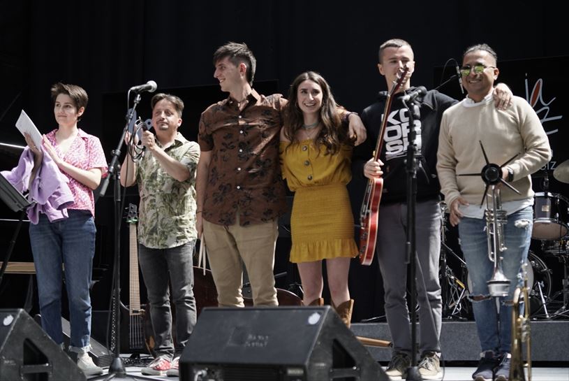 Iradier ARena, 16 de Julio