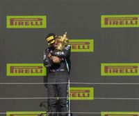 Polémica victoria de Hamilton en Silverstone