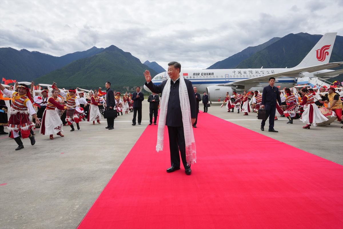Xi Jinping Txinako presidentea Tibeten. Argazkia: EFE