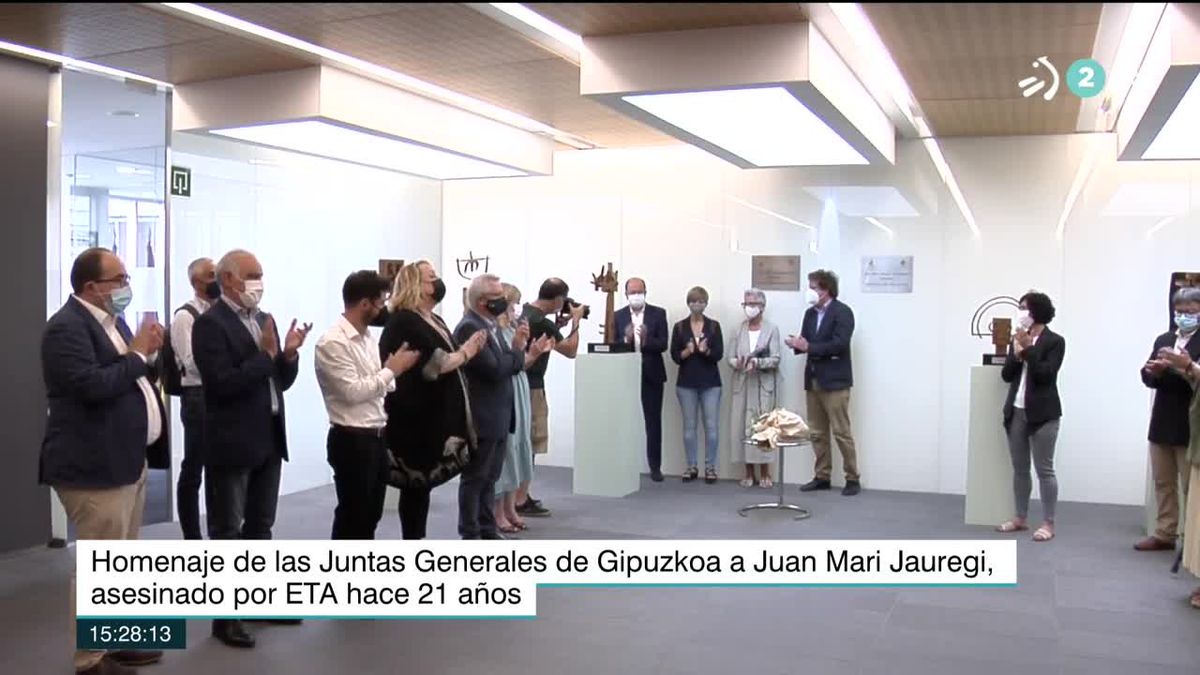 Homenaje a Juan Mari Jauregi. Imagen obtenida de un vídeo de EITB.