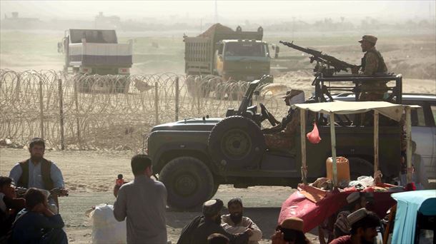 Con Aybak, ya es la sexta capital provincial que cae en manos de los talibanes. Foto: EFE