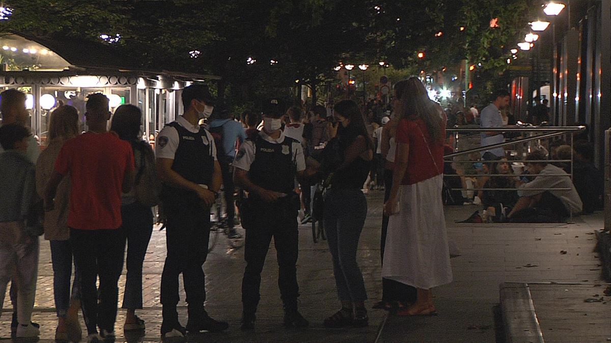 Ocho personas han sido detenidas ayer en San Sebastián. Imágen extraída de un vídeo de EITB Media.