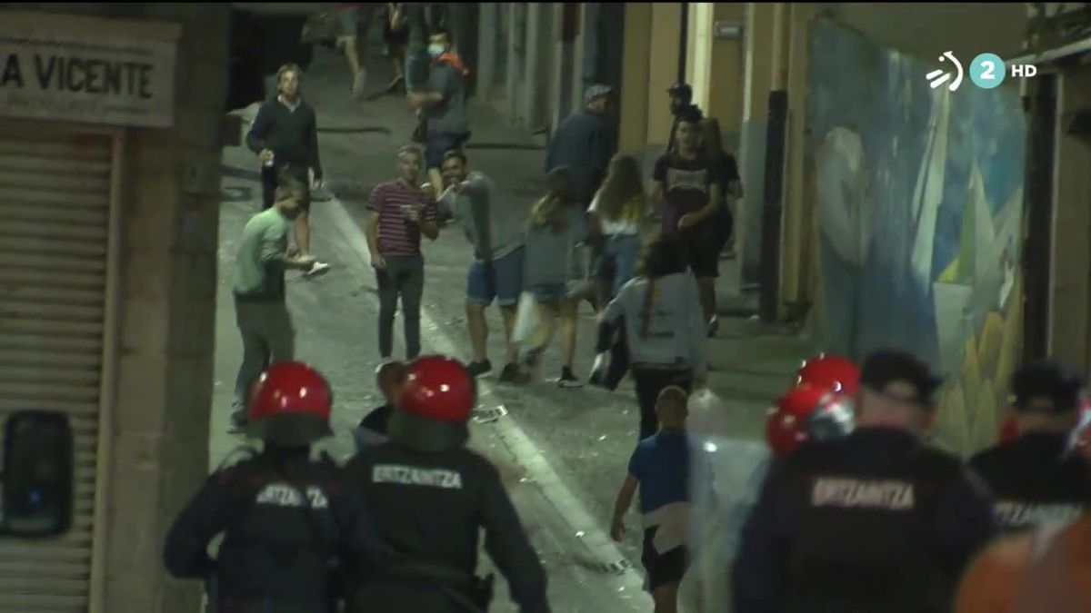 Ocho personas han sido detenidas ayer en San Sebastián. Imágen extraída de un vídeo de EITB Media.