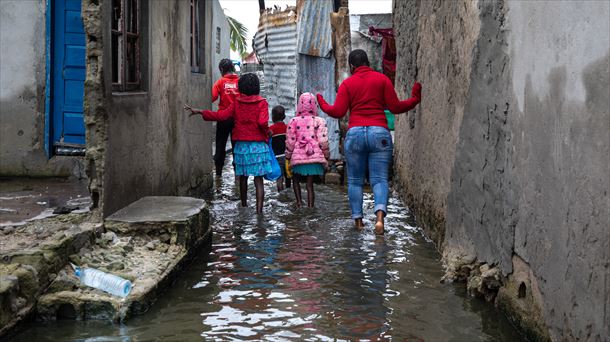 Munduko adingabeen ia erdiek jasaten dituzte klima-aldaketaren ondorioak. Argazkia: Unicef

