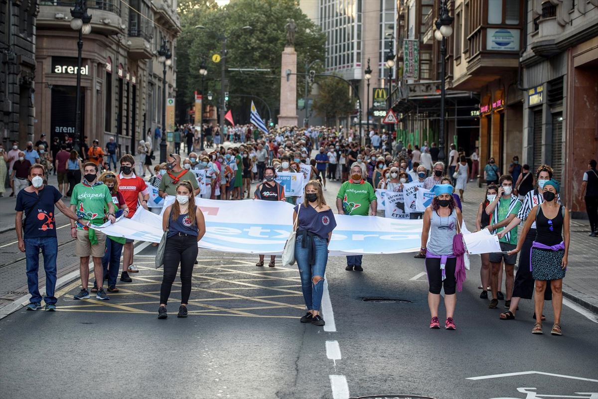 Presoen eskubideen alde Bilbon egindako manifestazioa. Argazkia: EFE