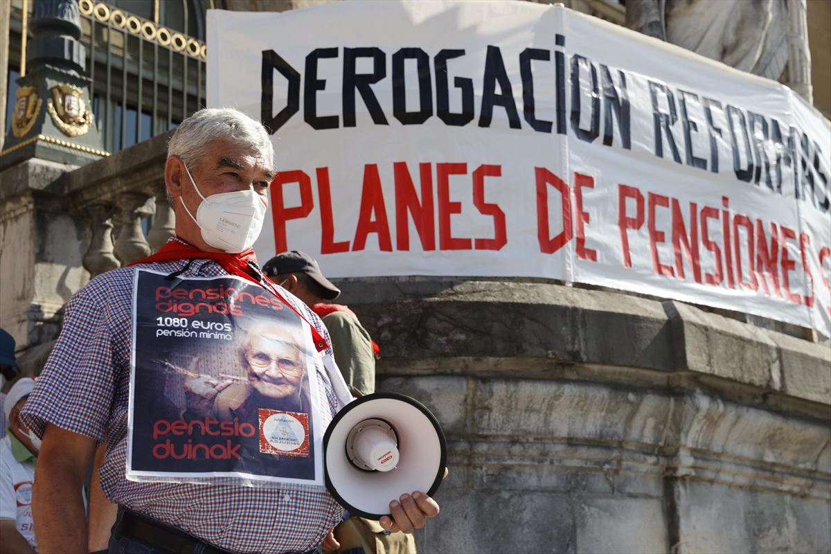 Manifestación de los pensionistas en Bilbao. Foto de archivo: EFE
