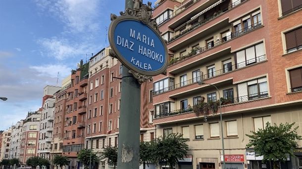 La calle María Díaz de Haro, una excepción en un callejero con escasa visibilidad a la mujer (EiTB)