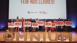 Diada, datorren asteko elkarrizketa mahaiari begira