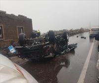 Dos muertos y nueve heridos por un tornado en Sicilia