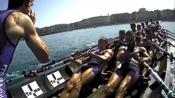 Santurtziren garaipena traineru barrutik