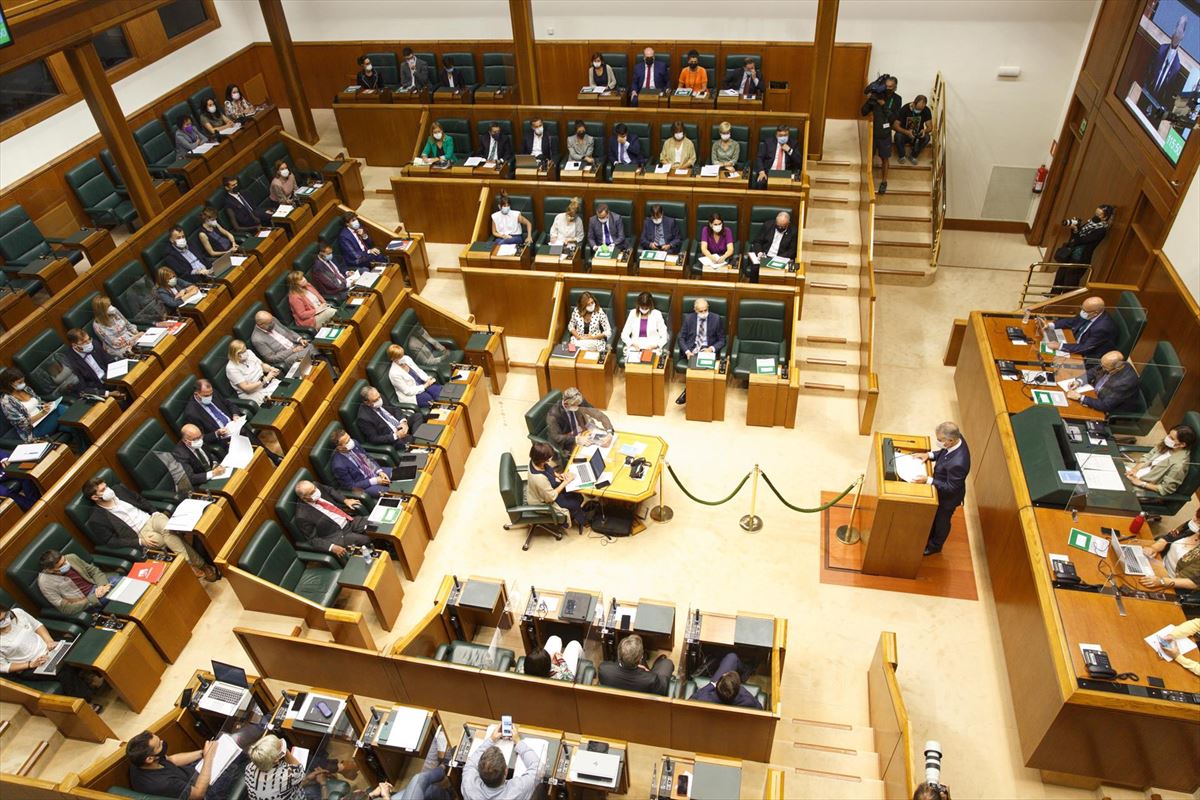Imagen panorámica del Parlamento Vasco