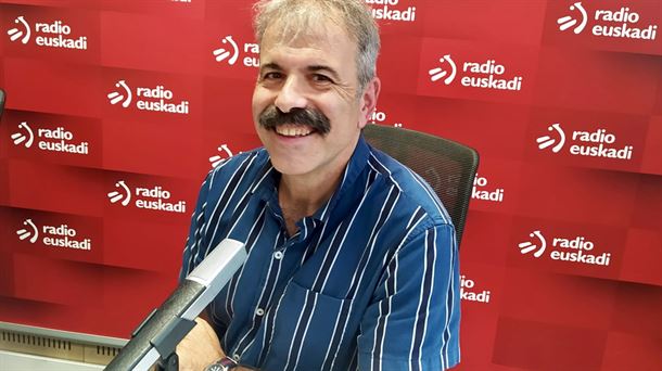 Joseba Tapia en Distrito Euskadi, de Radio Euskadi y Radio Vitoria