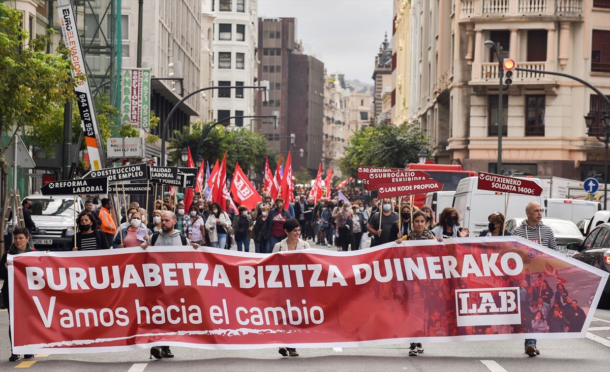 Movilización organizada por el sindicato LAB en Bilbao. Foto: EFE