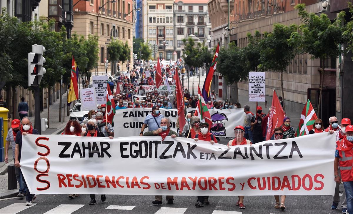 La manifestación ha recorrido el centro de Bilbao. 