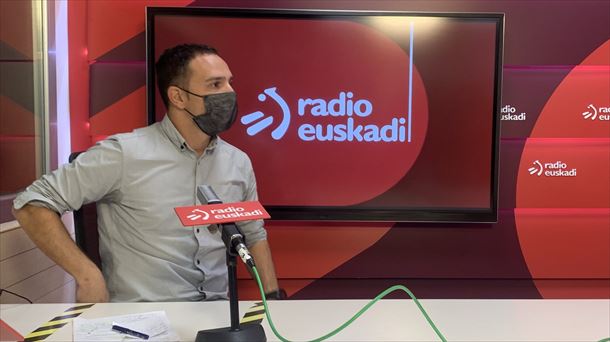 Mitxel Lakuntza ELAko idazkari nagusia, Radio Euskadin