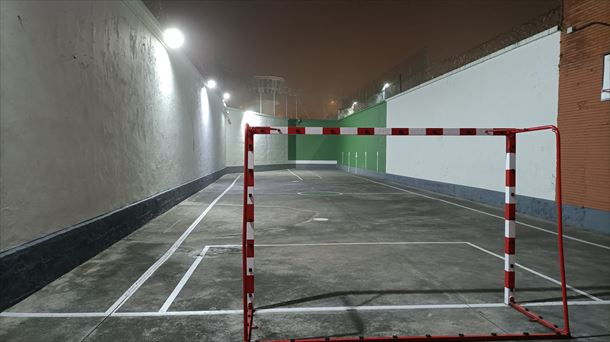 Campo de fútbol en un centro penitenciario vasco
