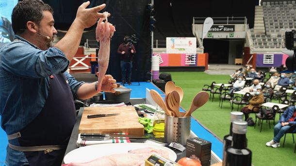 Ander Gonzalez, Gastroshow erakustaldian, Iradier Arenan. (Argazkia: EITB Media)