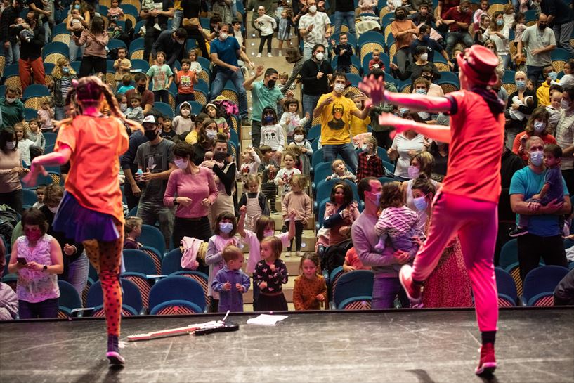 3 kluba eta 3 Ene Kantak Kursaalen. (Irudia: EITB Media)