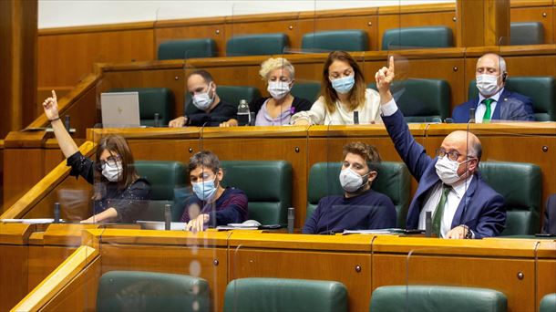 Pleno del Parlamento Vasco. Foto: EFE