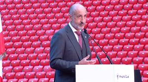 Elizegi: ''Es la última vez que defiendo un presupuesto desde este atril''