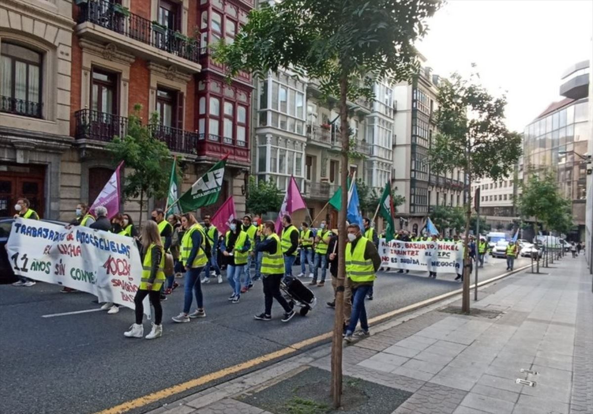 Imagen de la protesta llevada a cabo este lunes en Bilbao