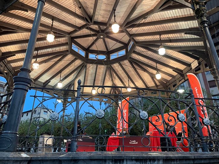 Kiosko de la Plaza del Ensanche de Irun