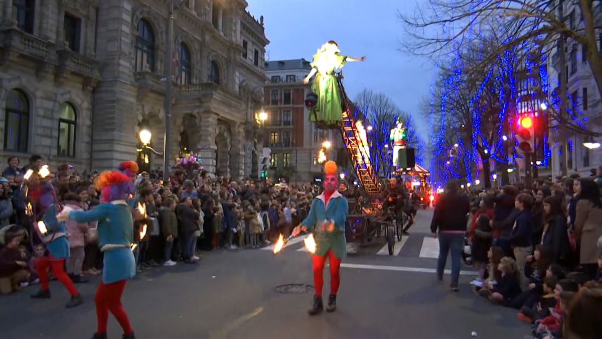 Desfile en Bilbao. Imagen: EITB Media