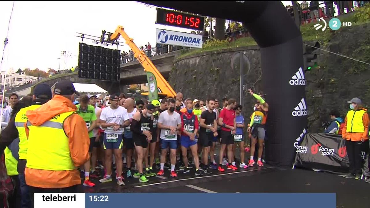 Comienzo de la carrera Behobia-Donostia. Imagen obtenida de un vídeo de EITB Media.