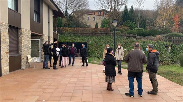 El centro Social de Argomaniz (Elburgo) muy concurrido en la cita electoral del 21N.