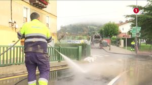 Garbiketa eta kalteen zenbaketa eguna da gaur Alonsotegi eta Sodupen